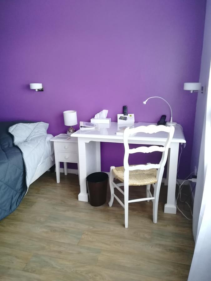 Hotel Logis La Rose Des Vents Volvic